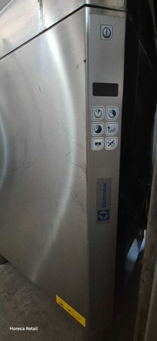Masin spalat vase capota  Electrolux