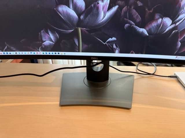 Монитор Dell U3818DW, 38" IPS панел,UW4K Curved,5ms,300 cd/m2, HDMI