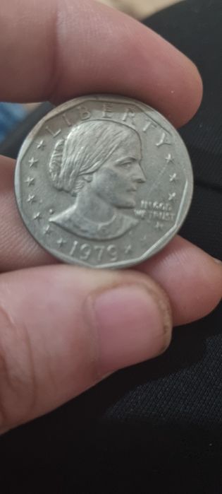 Vând monede de colectie străine sau din romania