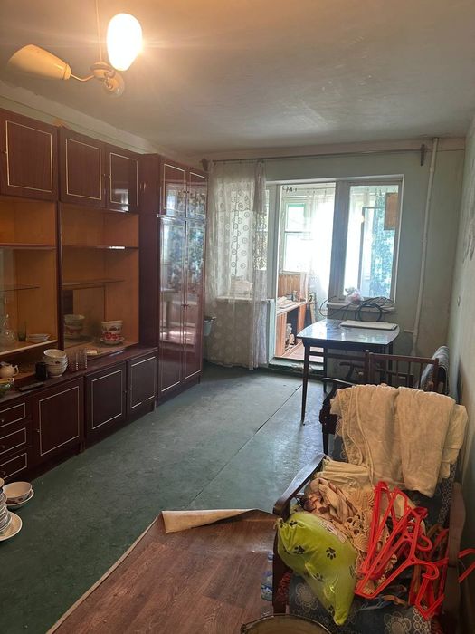 Продаётся 3х комнатная.СРОЧНО