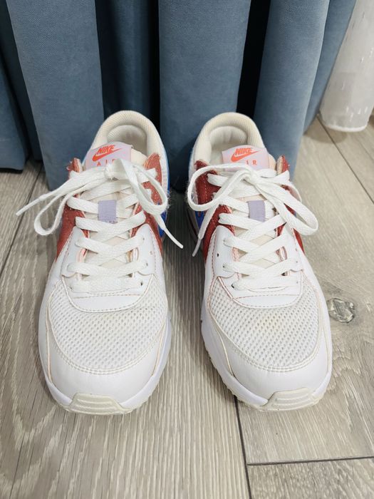 Nike AirMax 38——