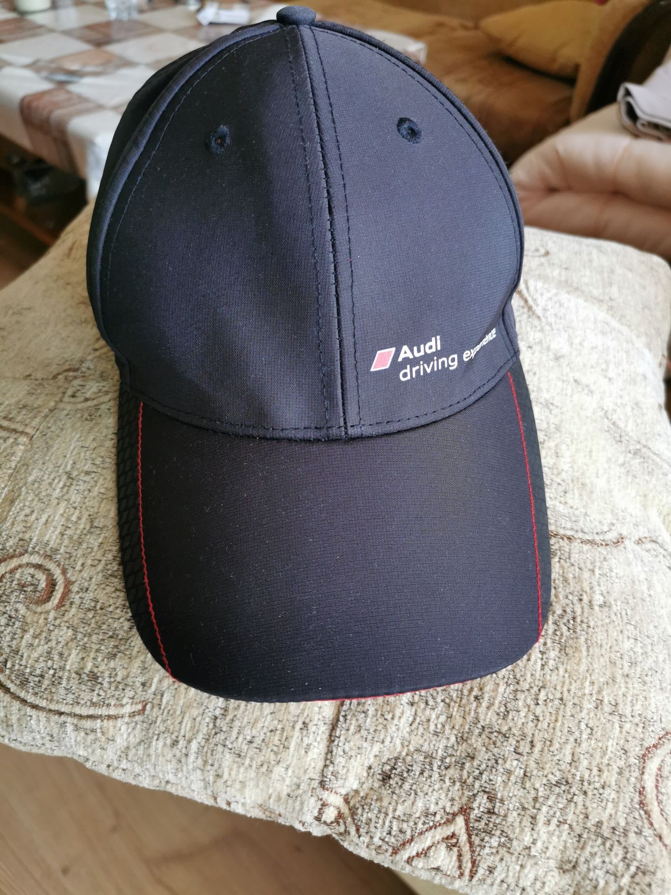 Спортна шапка  Audi