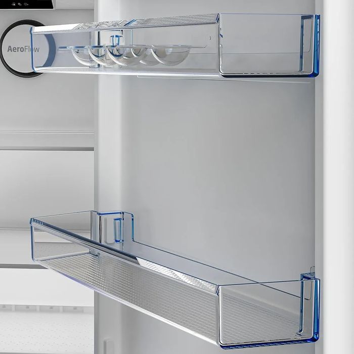 Нов инверторен комбиниран хладилник с фризер Beko B7RCNA407HG 203 см