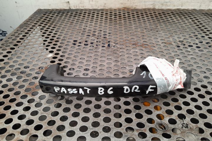 Maner deschidere din exterior usa fata dreapta Volkswagen VW Passat B