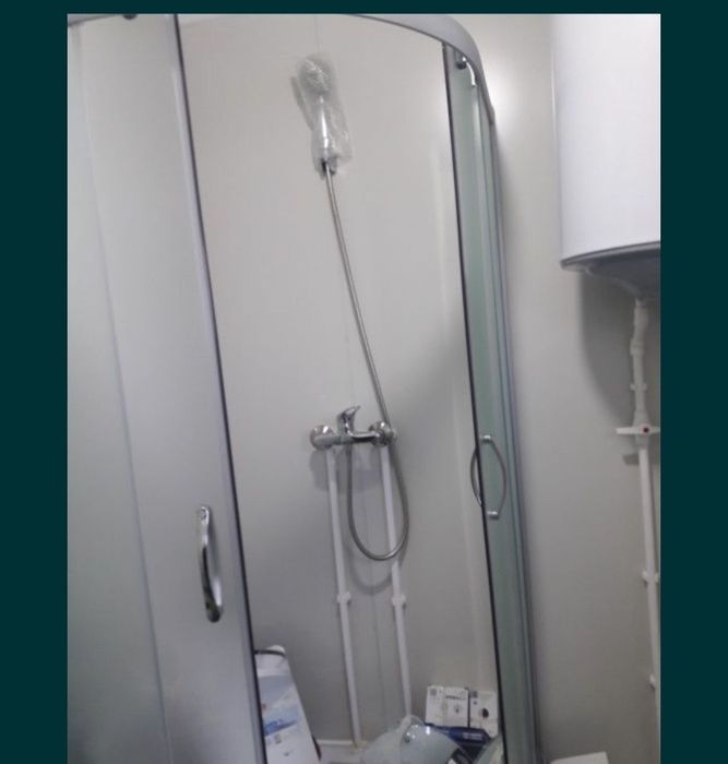 2 Garsoniere la curte,teren 332mp,utilitati,asfalt,parcare.pret75000€.