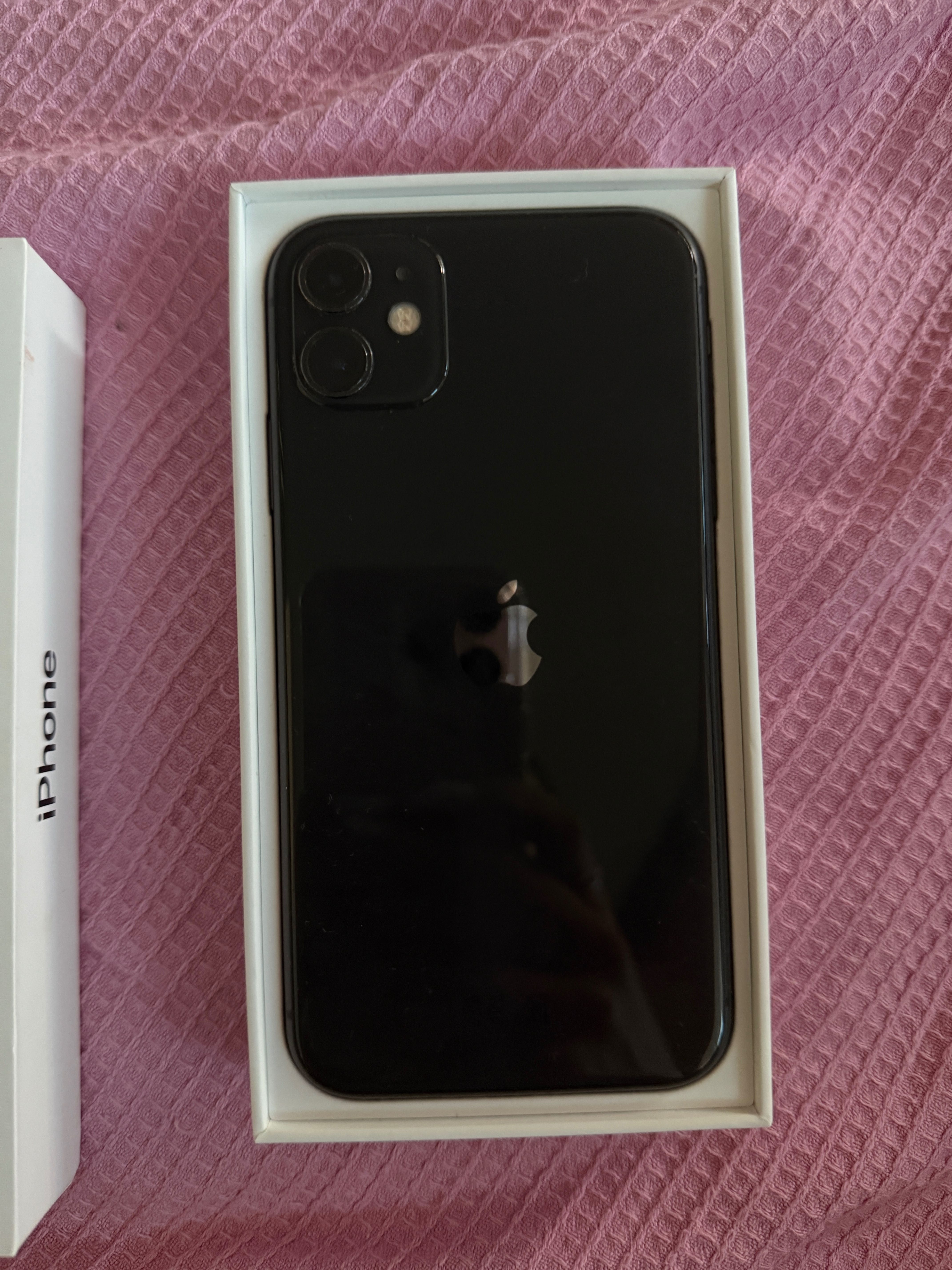 iphone 11 черен цвят