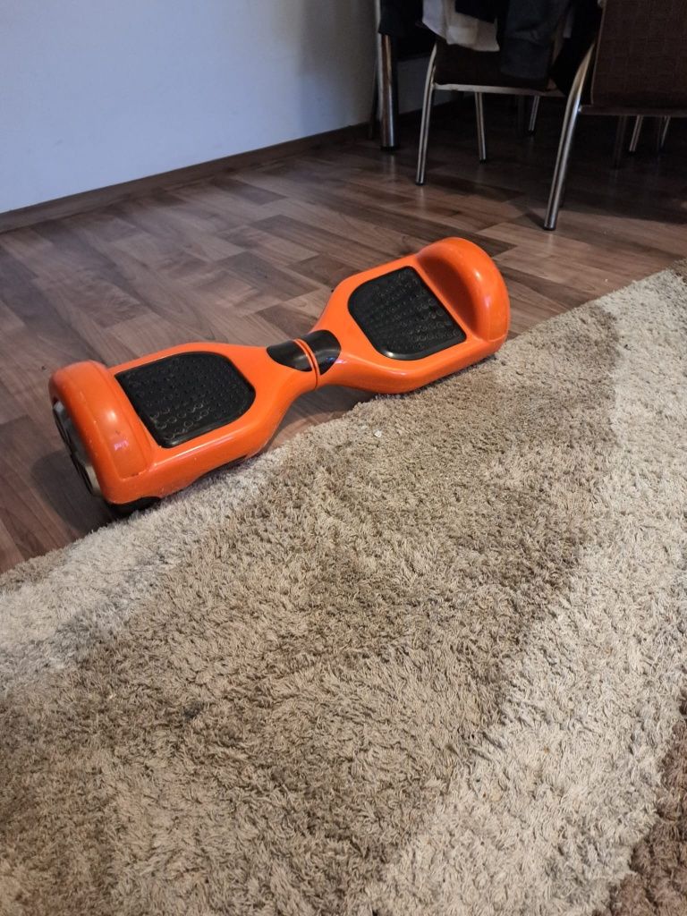 Vând hoverboard self balance scooter