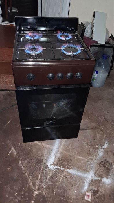 Срочно продаётся газ плита Беларусь