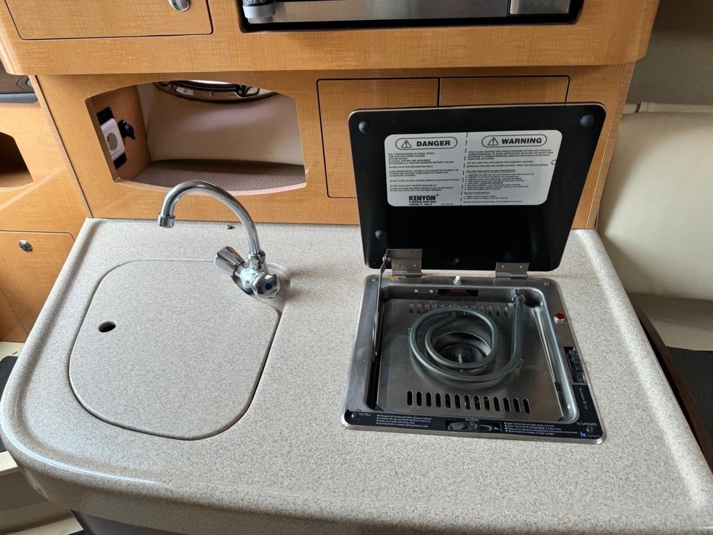 Four Winns Vista 278 Model 2009
