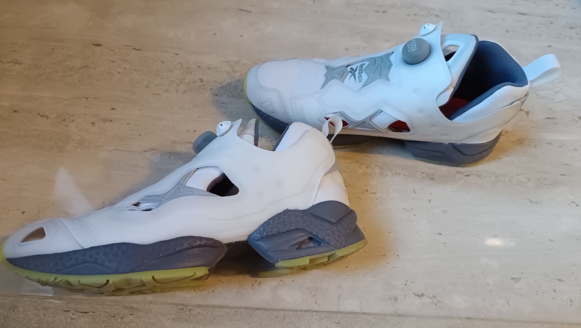 Reebok insta pump