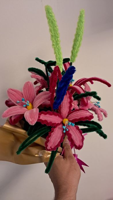 Buchete flori sarma plusata cadou ornament