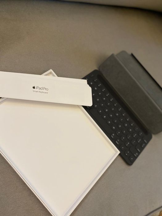 Apple iPad Pro Smart Keyboard – Model A1772 (MM2L2ZM/A), Nou