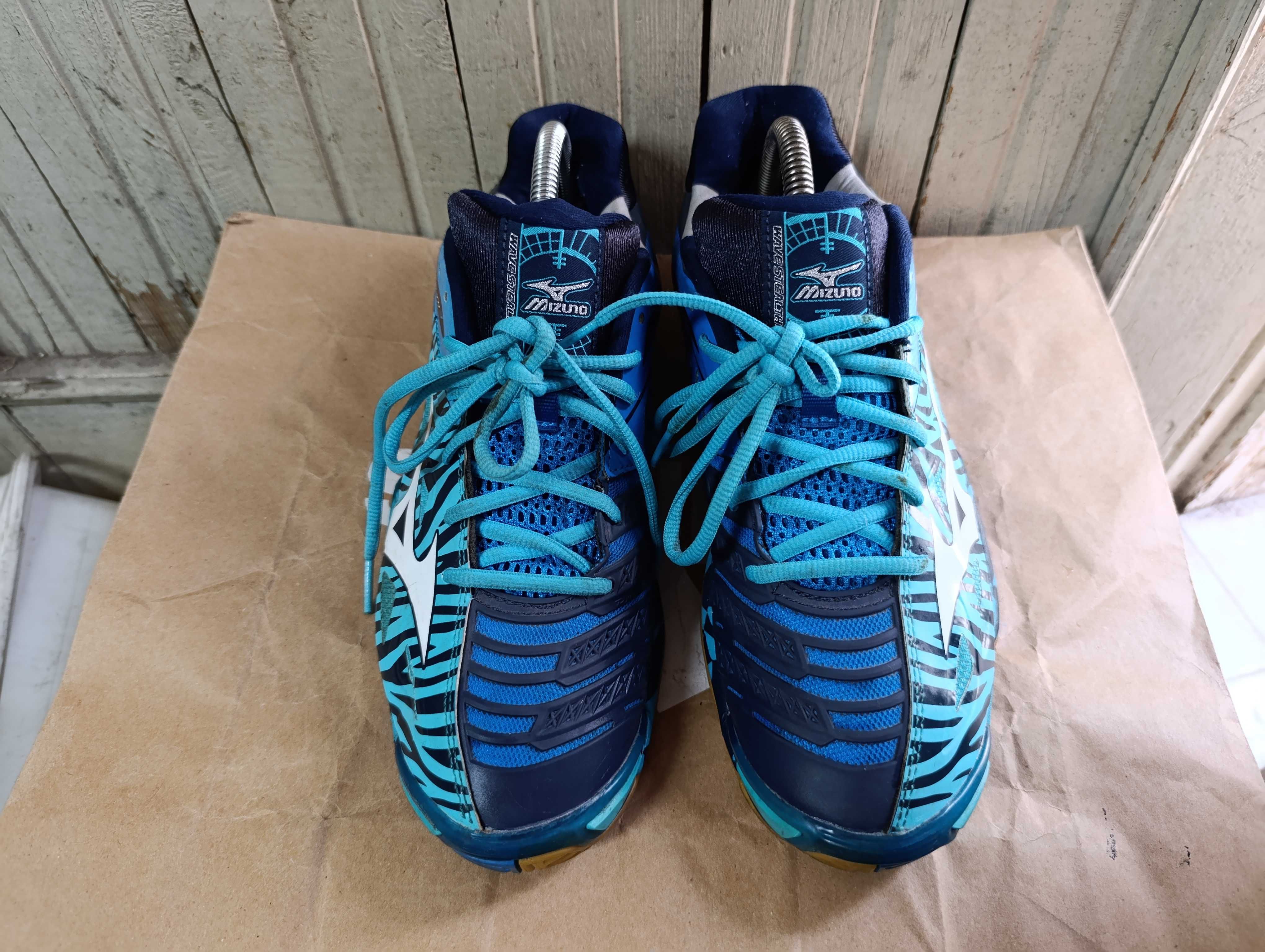 ''Mizuno Wave Stealth 3''оригинални маратонки 42.5 номер