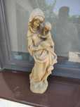 Statuie sculptura de lemn reprezentând maica Domnului cu pruncul Iisus