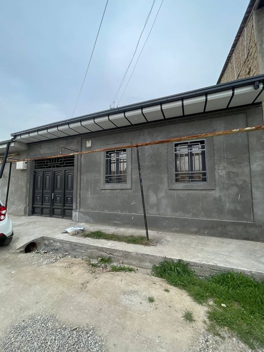 Uchaska sotiladi tarket eshik qoyip beriladi