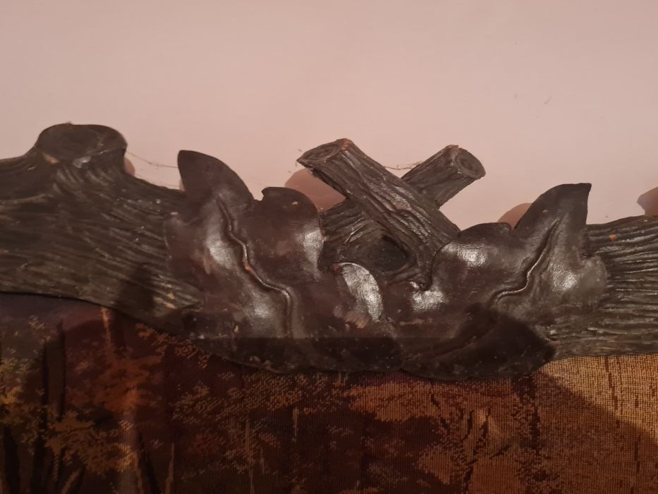 Vand tablou(goblen).Este vechi.nu are nici un defect.