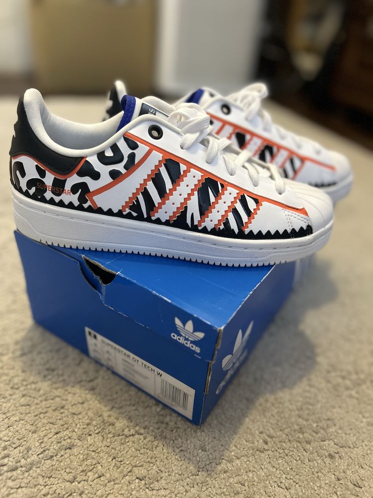 Маратонки Adidas
