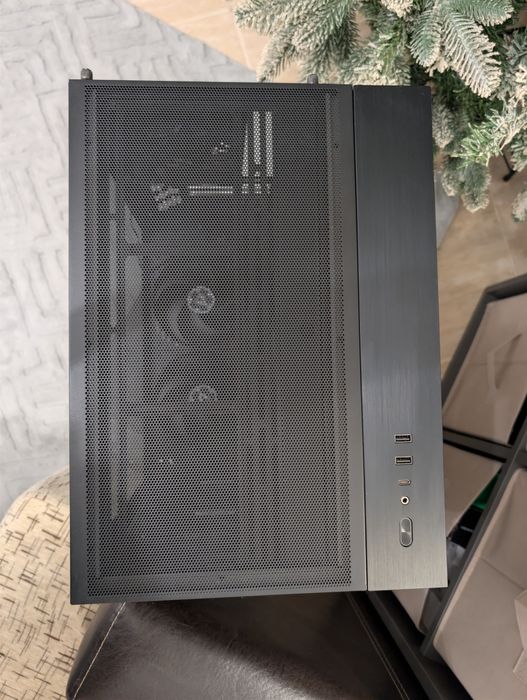 Carcasa PC Lian Li O11 Air Mini (Black) + 2x Ventilatoare Arctic 140mm