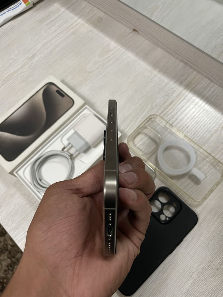 IPHONE 15 pro srochna