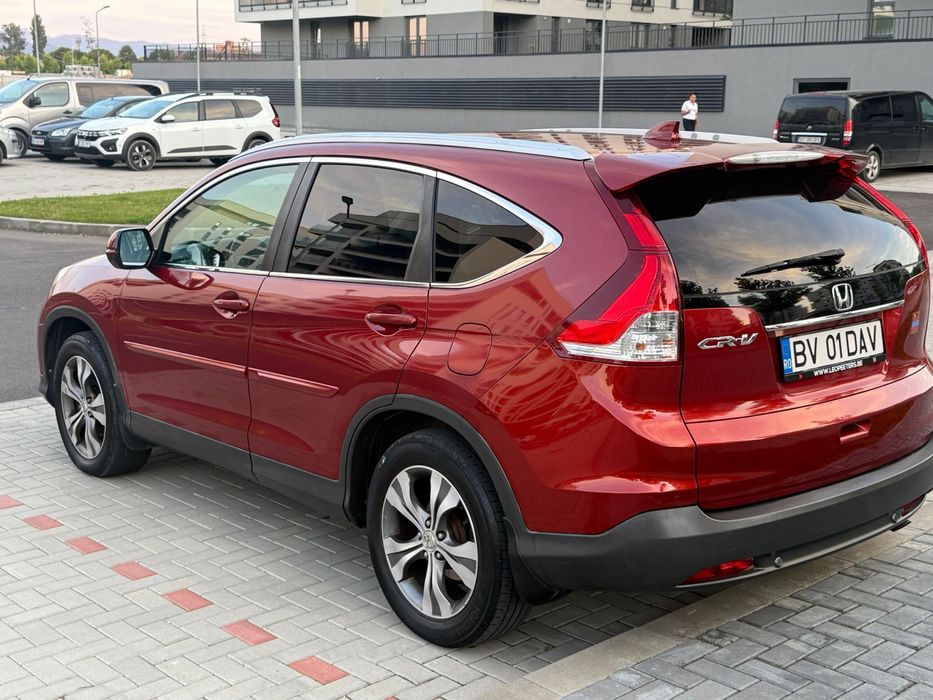 Proprietar honda crv 2.2 diesel 4x4 /150 cp an 2013