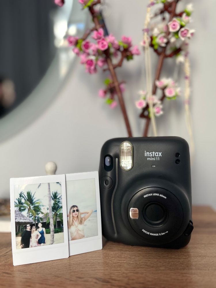 Instax Mini 11 с картриджом