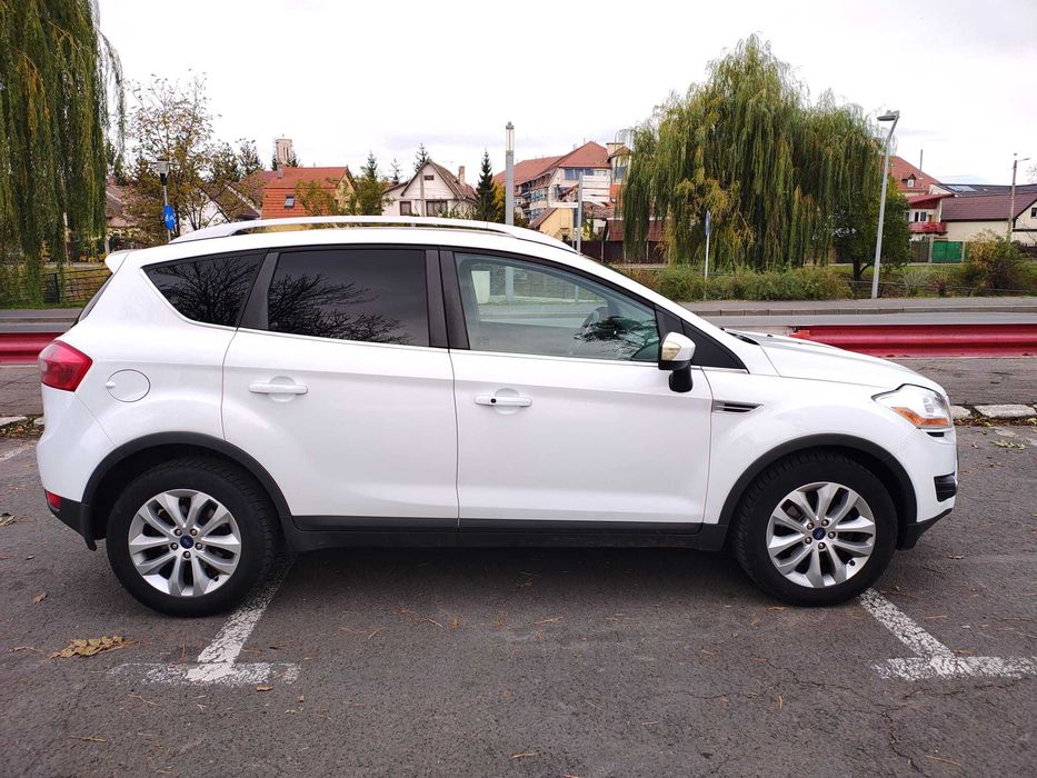 Vand Ford Kuga 4x4, 163cp, 2011, la pret corect!