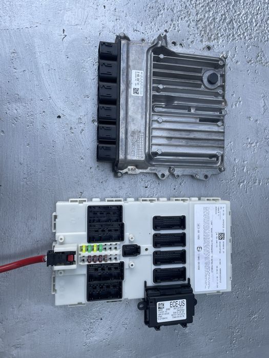 Компютър двигател/ ФЕМ модул БМВ Ф30 бензин (ecu bmw b48)