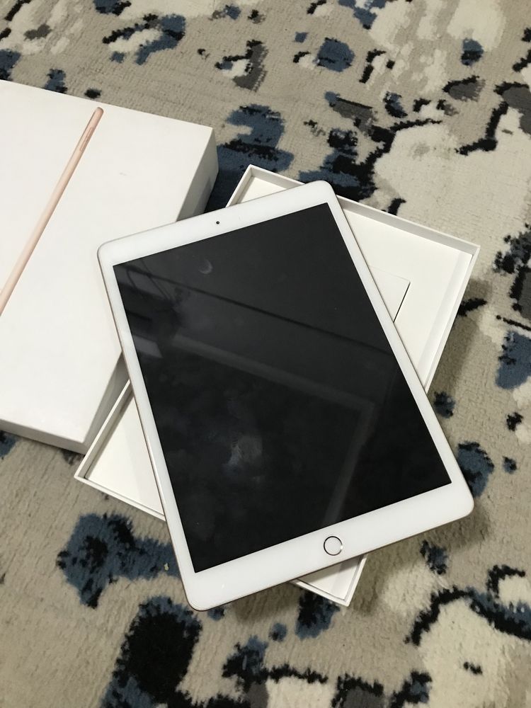iPad 8.