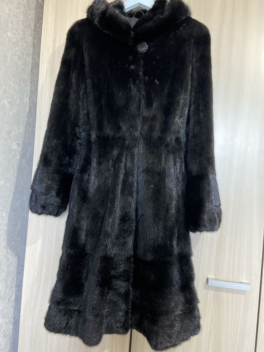 Отдам норковую шубу в хорошем состоянии 42-44