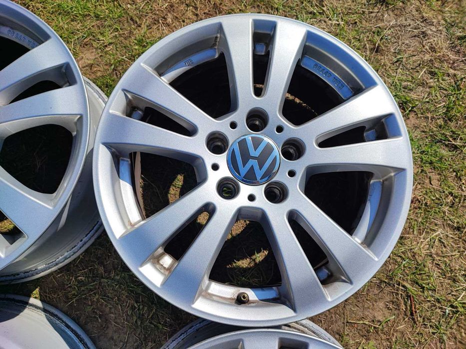VW/Фолксваген - 16 цола 5x112; 4 бр. лети джанти
