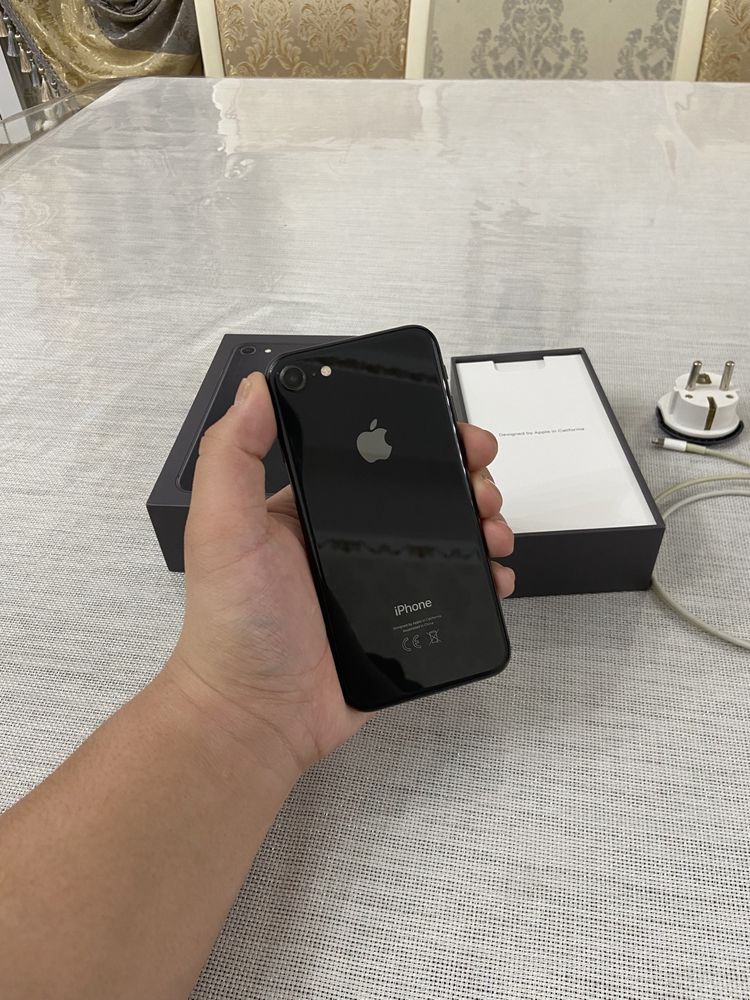 Продается iPhone 8 / 256гб