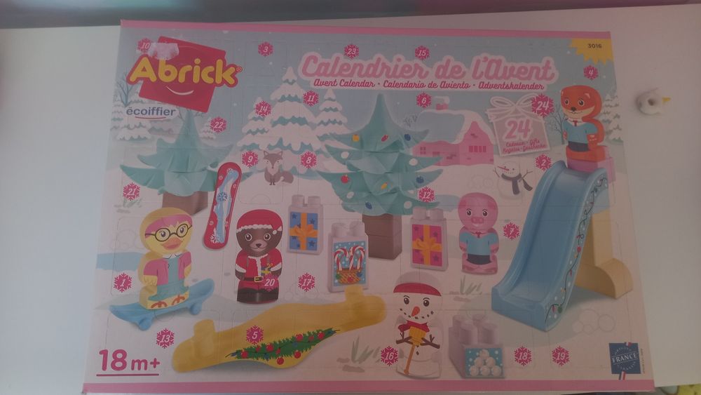 Calendar advent piese de constructie 18 luni+