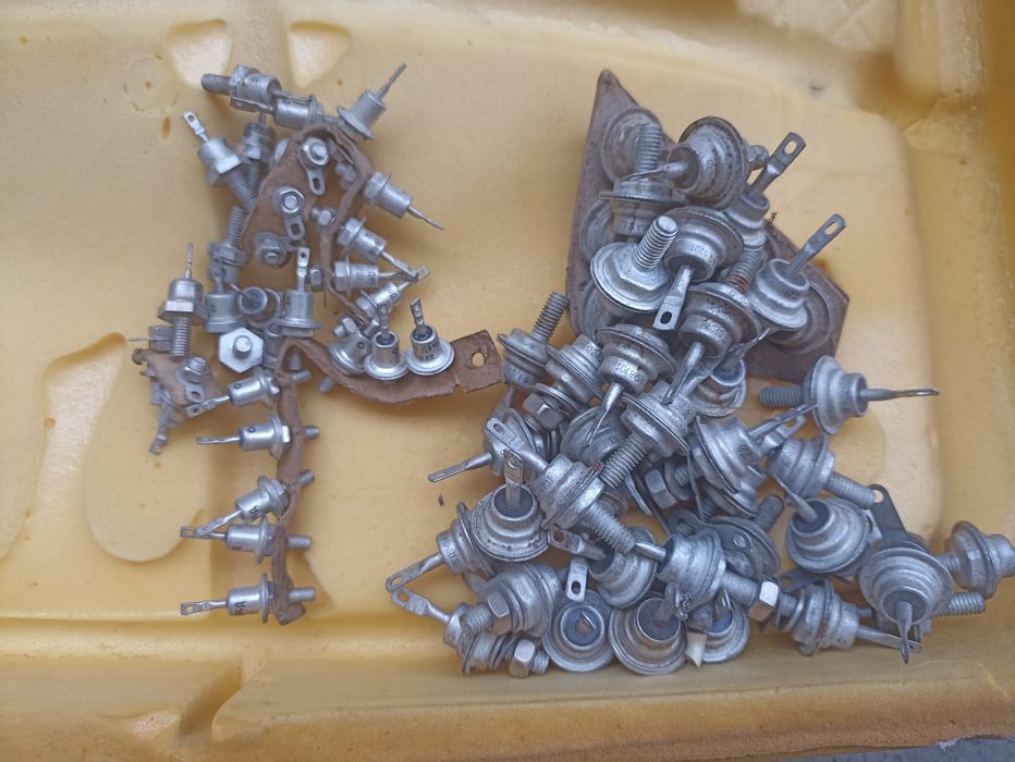 Диот большое и маленькие