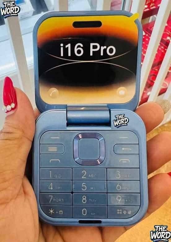 Сгъваем мобилен телефон i16 Pro – 2 SIM, камера, фенерче, FM радио