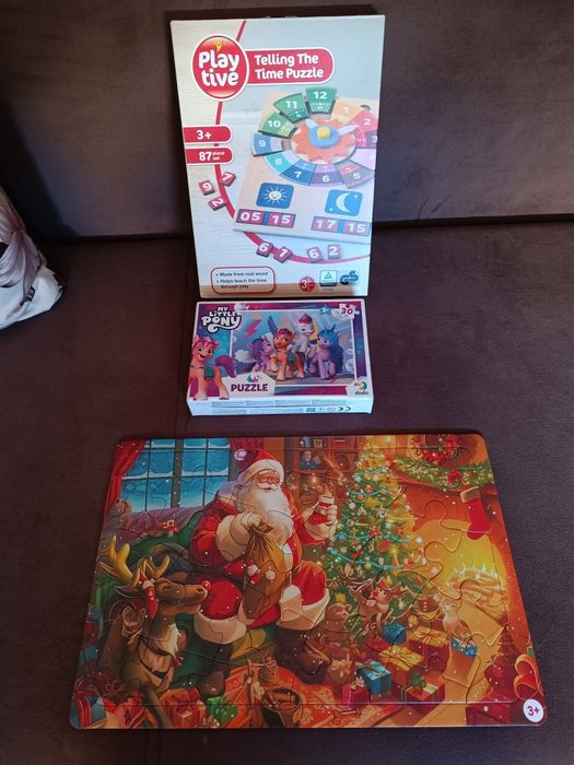 Лот пъзели, лаптоп и дървен часовник