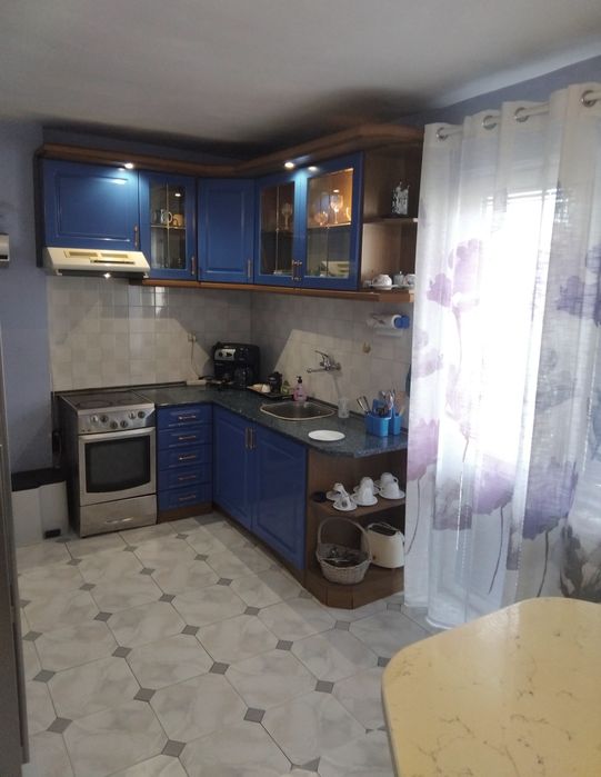 Продава къща в гр.Дупница