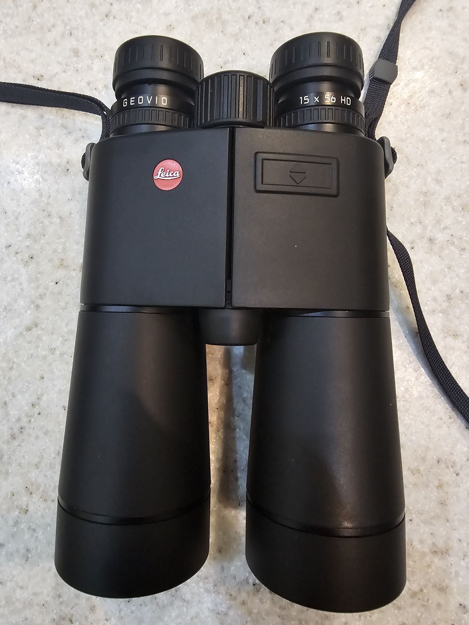 Бинокль Leica Geovid 15x56 HD с дальномером и сумкой Kuiu