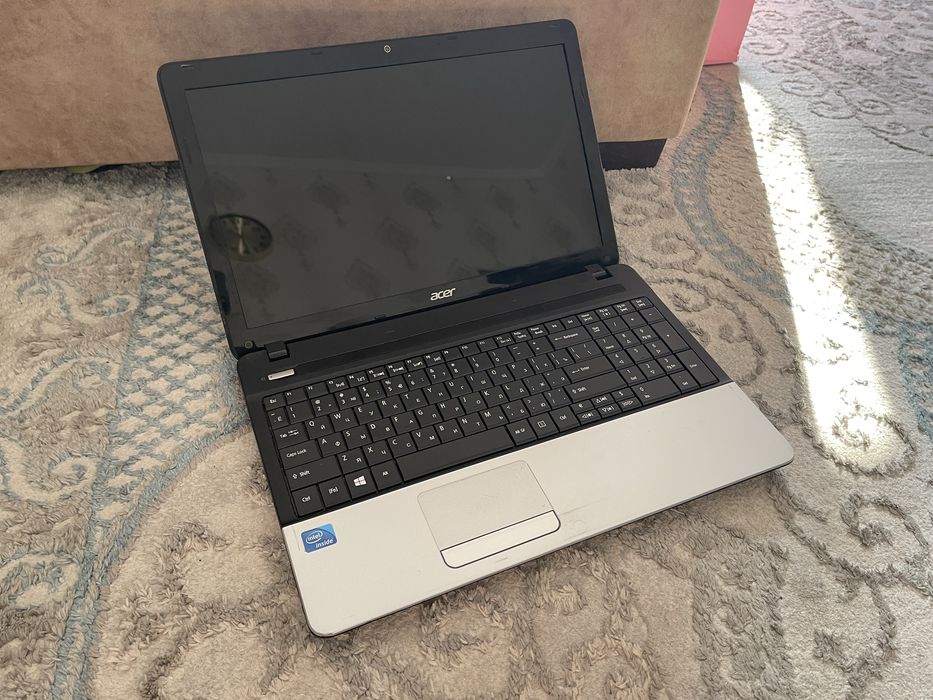 Продам ноутбук Acer Aspire E1-531