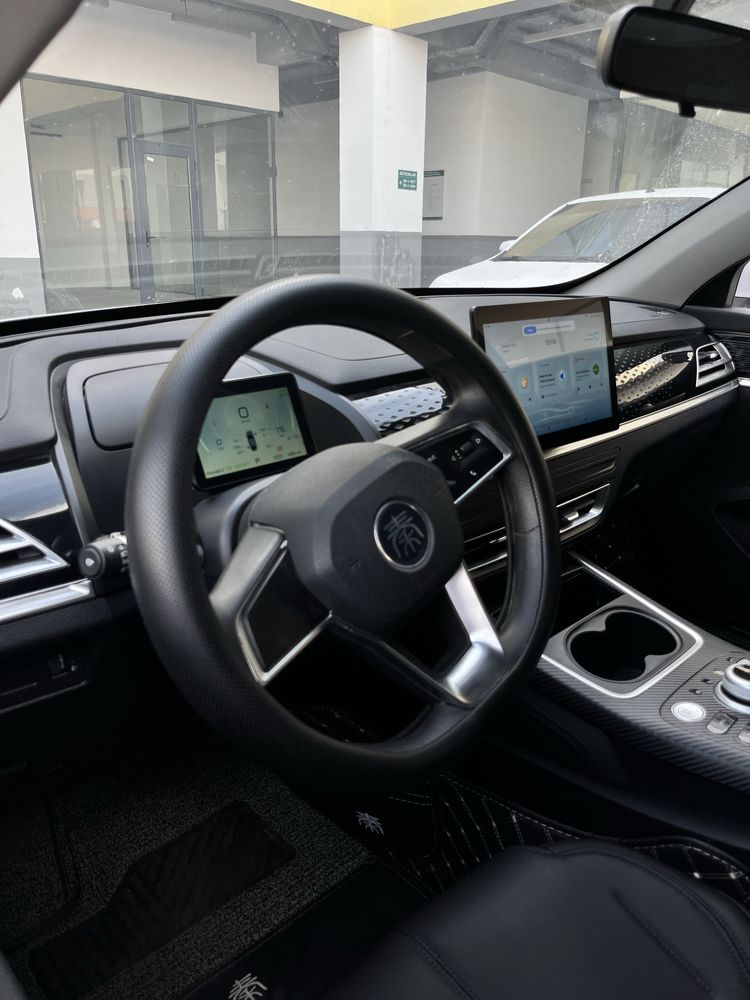 BYD Qin plus. 1 позиция 2023 год