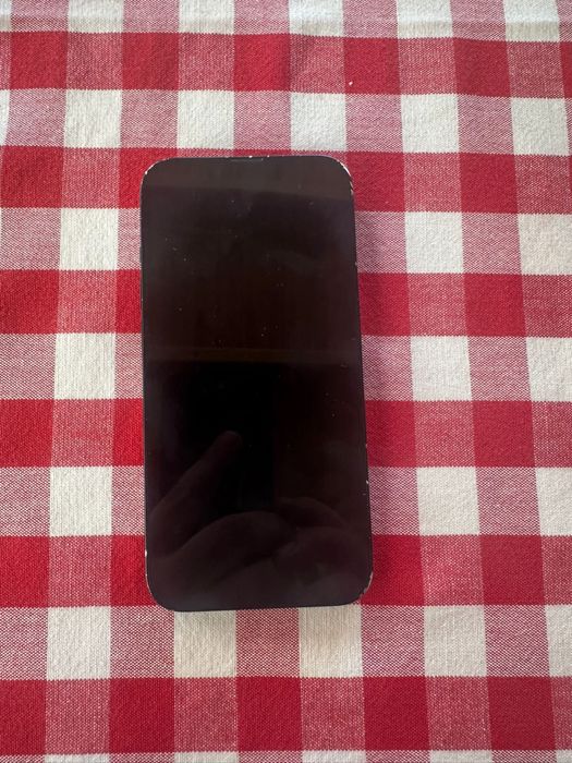 Vand iphone 13 128gb 80% baterie