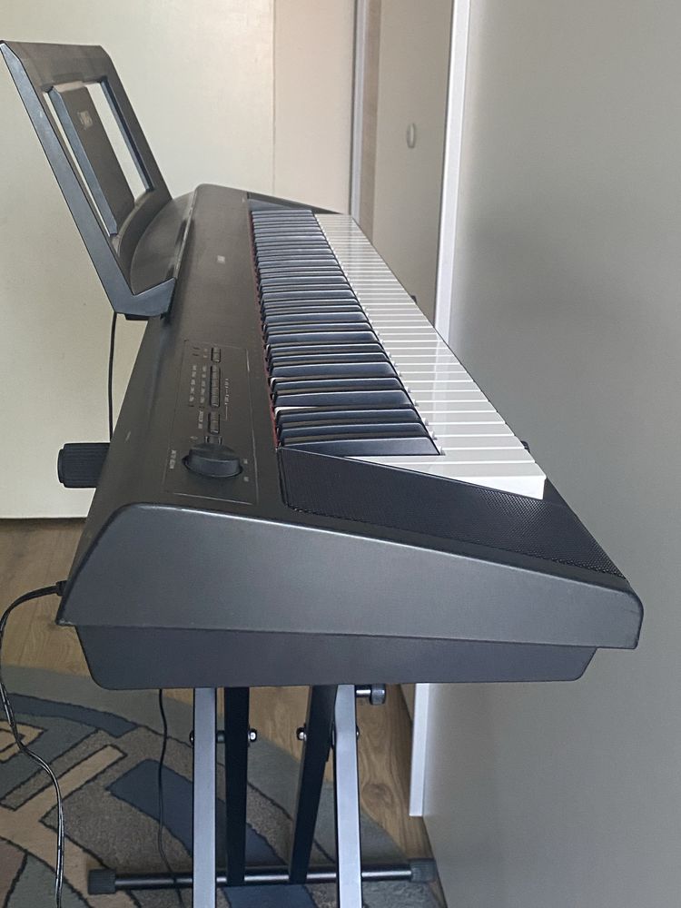 Vand pian digital Yamaha Piaggero NP 32