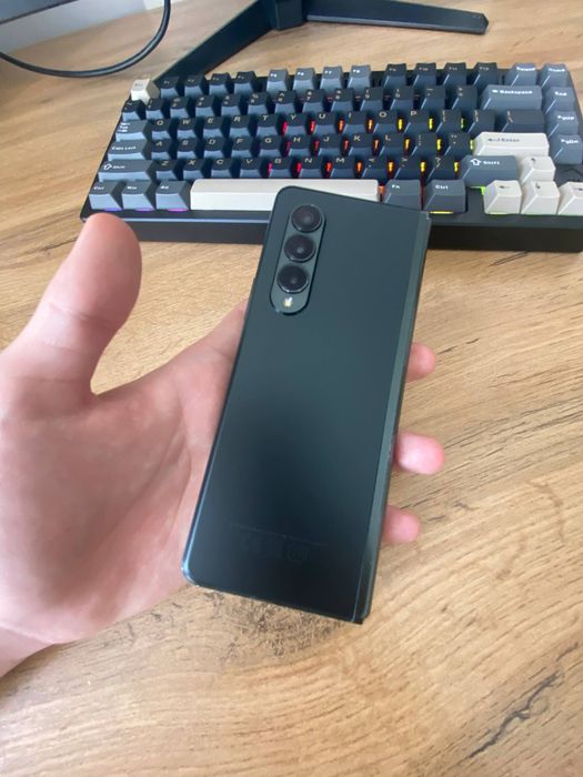 Samsung Z Fold3 12/512gb