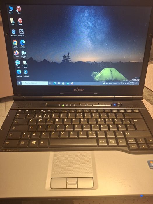 De vanzare Laptop cu 2 testere auto Delphi si VCDS