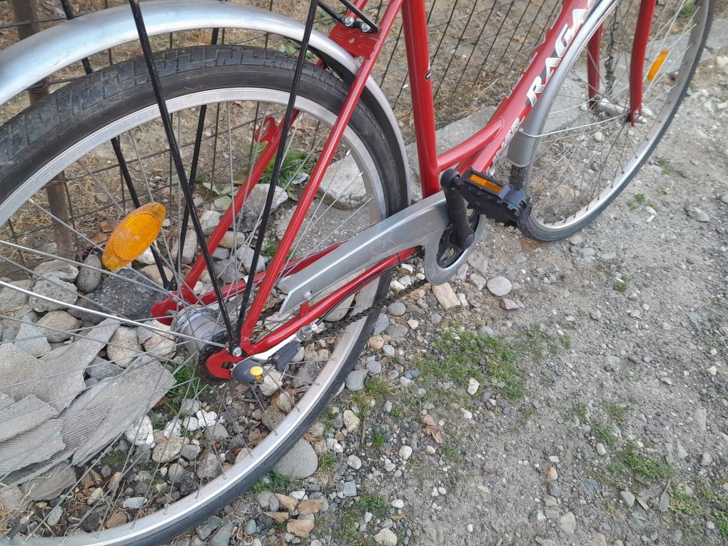 Bicicletă 28 inch schimbător în butuc