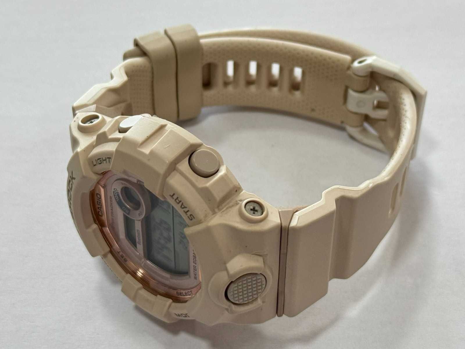 Дамски Часовник Casio G-Shock Bluetooth GMD-B800-4ER