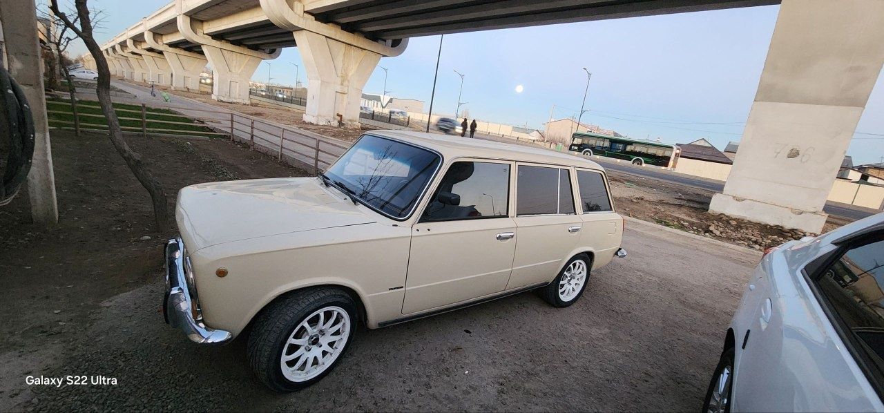 Ваз 2102 жигули 1982