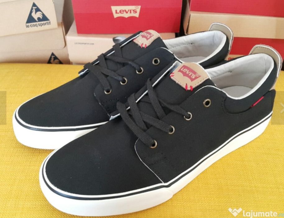 44_adidasi barbati Levis_panza_panza_cu piele_negru_cutie_Promotie