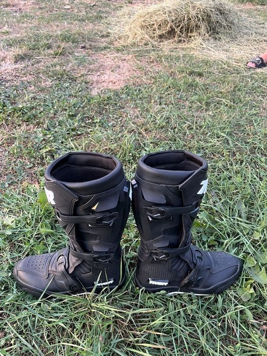 Thor blitz xr mx marimea 42