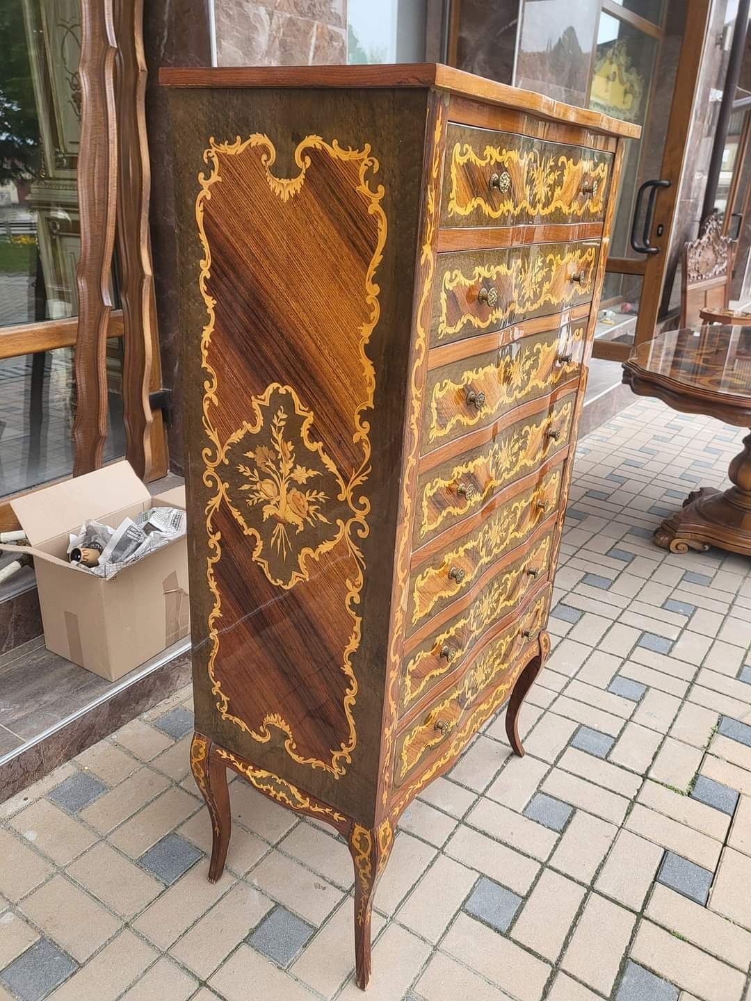 Италиански бароков шкаф