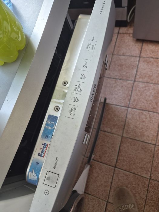 Съдомиялна машина AEG 45 см